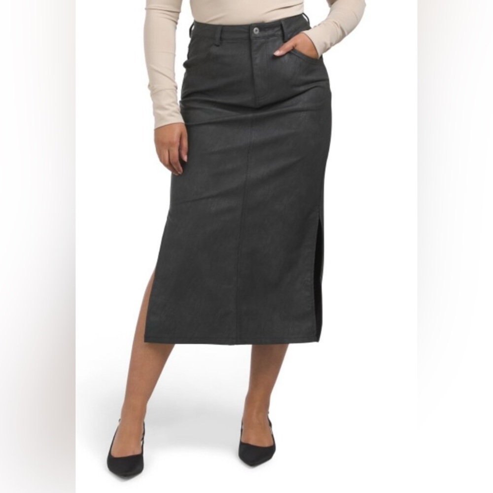 NWT Pretty Garbage Matt Black Faux Leather Maxi Skirt | Size M